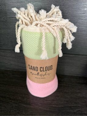 Sand Cloud Two-Tone Green & Pink Beach Towel with Fringe